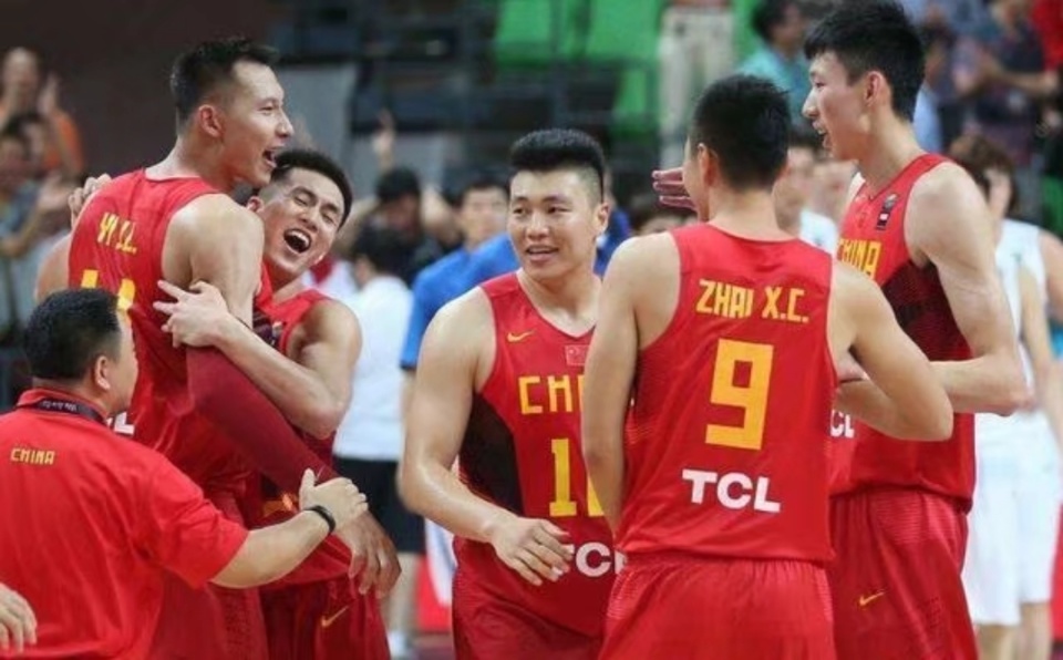 中国男篮开